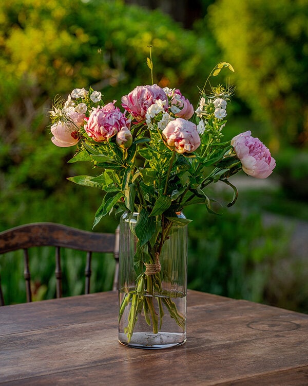 Sommerblomster i Lace vase.