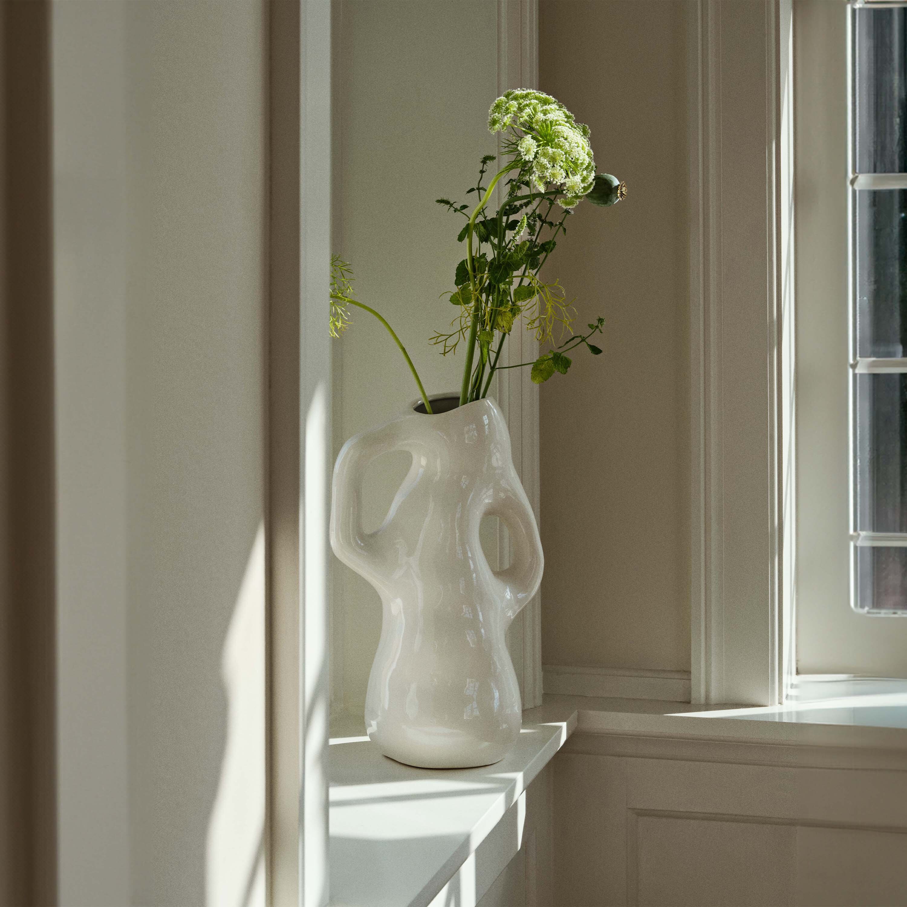 Broste Copenhagen Isolde vase 21 x 35 cm, Hvid 