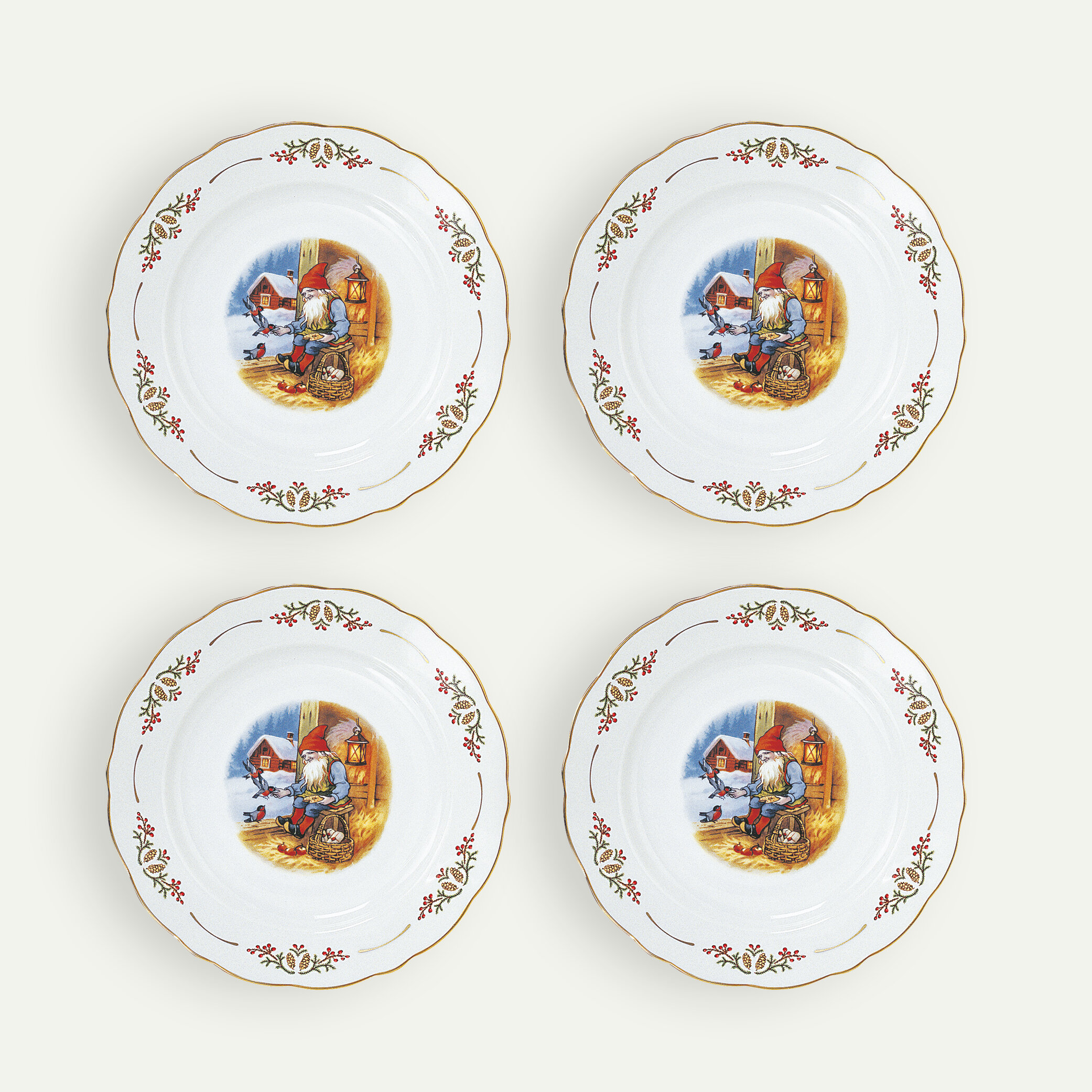 Traditional Christmas Side Plate, 21 cm, 4-pack